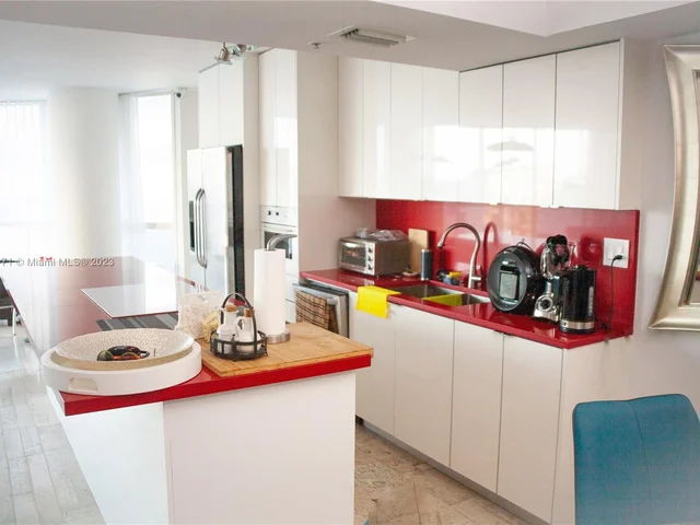 6301 Collins Ave # 807, Miami Beach FL 33141