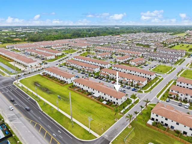 11804 SW 247th Terrace # 11804, Miami FL 33032