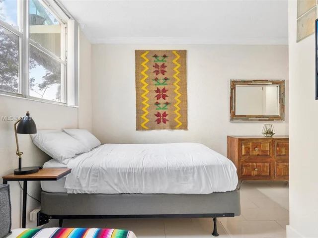 3801 S Ocean Dr # 1A, Hollywood FL 33019