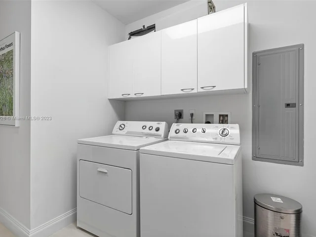 15901 Collins Ave # 1601, Sunny Isles Beach FL 33160