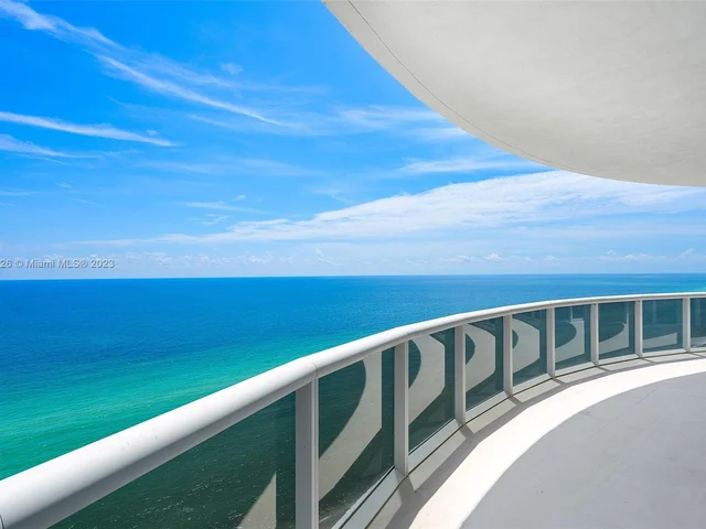 15901 Collins Ave # 1601, Sunny Isles Beach FL 33160