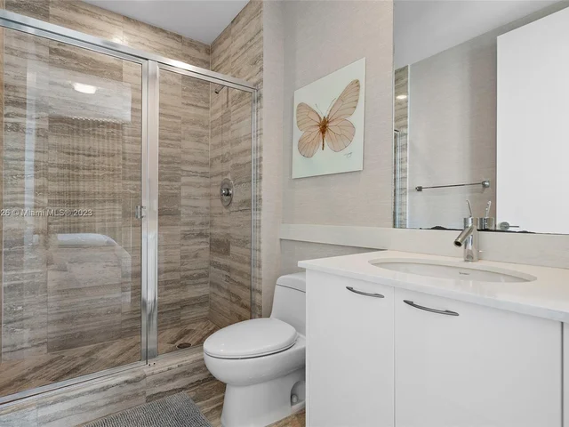 15901 Collins Ave # 1601, Sunny Isles Beach FL 33160