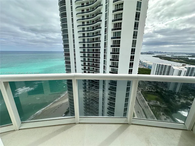 16001 Collins Ave # 3006, Sunny Isles Beach FL 33160