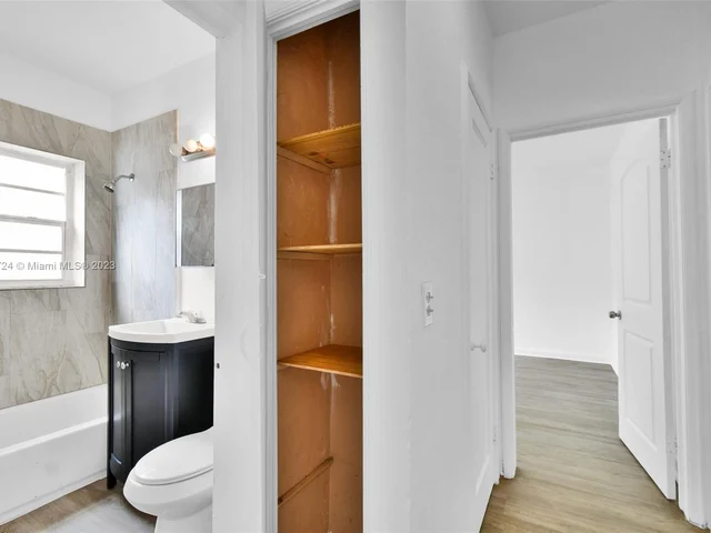 4921 NW 6th Ave, Miami FL 33127