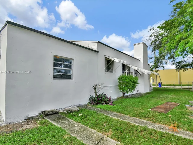 4921 NW 6th Ave, Miami FL 33127