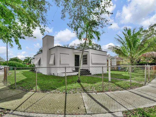 4921 NW 6th Ave, Miami FL 33127