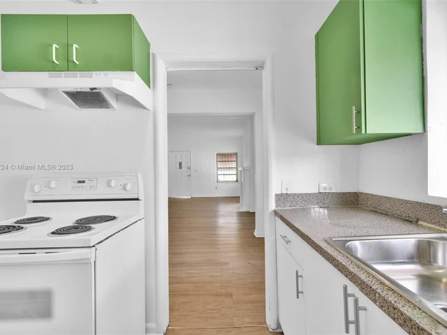 4921 NW 6th Ave, Miami FL 33127