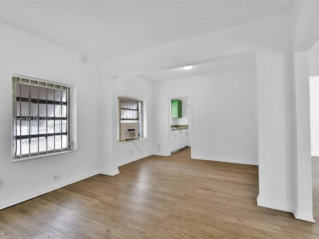 4921 NW 6th Ave, Miami FL 33127