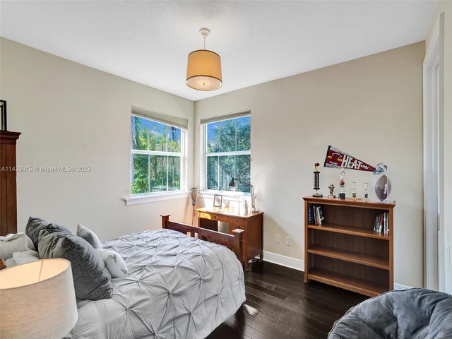 1426 Commodore Way, Hollywood FL 33019