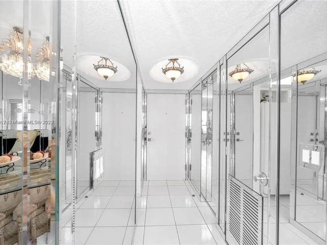 2301 S Ocean Dr # 306, Hollywood FL 33019