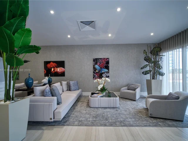 2301 S Ocean Dr # 306, Hollywood FL 33019