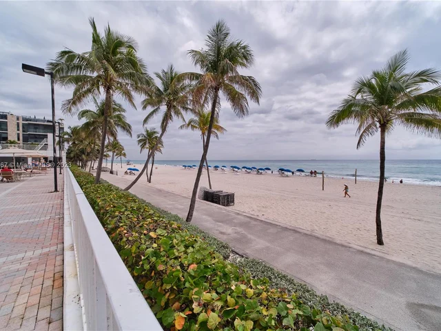 2301 S Ocean Dr # 306, Hollywood FL 33019