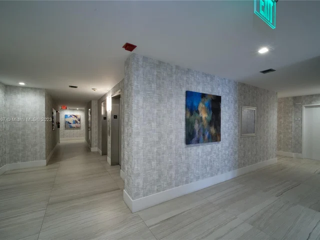 2301 S Ocean Dr # 306, Hollywood FL 33019