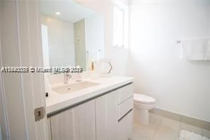 2453 NE 135th St # 2453, North Miami FL 33181