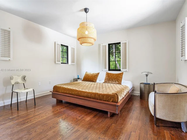 634 NE 56 ST, Miami FL 33137