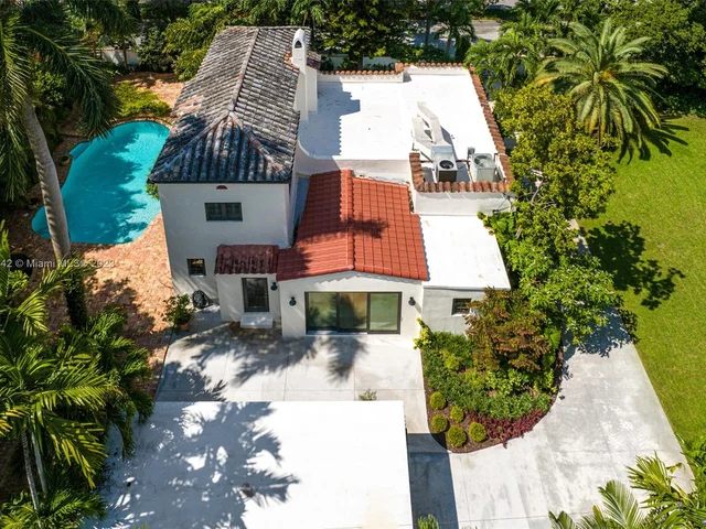 634 NE 56 ST, Miami FL 33137