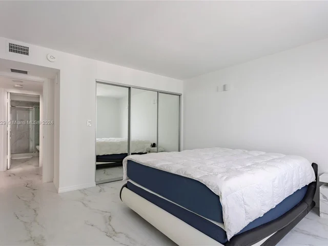 1912 S Ocean Dr # 11D, Hallandale Beach FL 33009