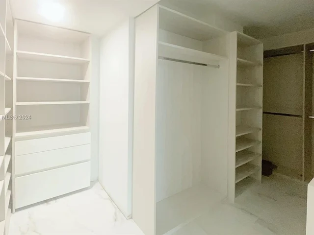 1912 S Ocean Dr # 11D, Hallandale Beach FL 33009