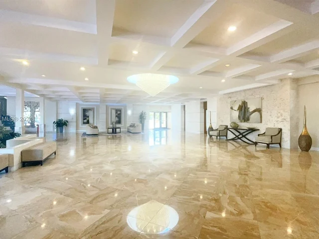 1912 S Ocean Dr # 11D, Hallandale Beach FL 33009