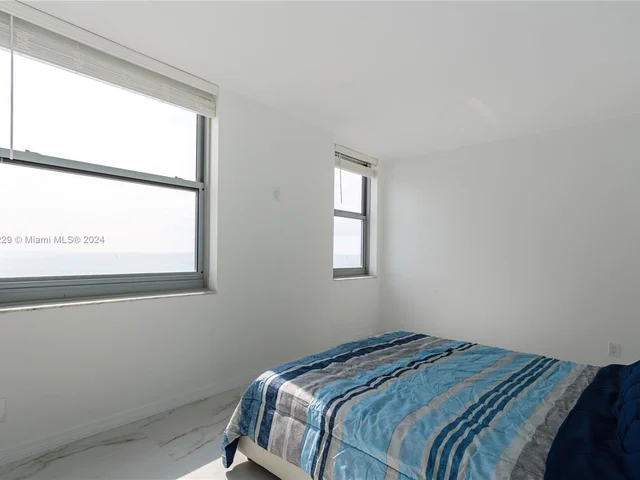 1912 S Ocean Dr # 11D, Hallandale Beach FL 33009