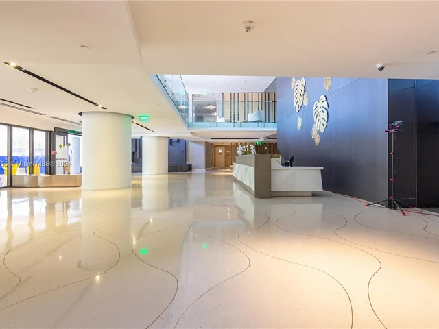 9 Island Ave # 2210, Miami Beach FL 33139