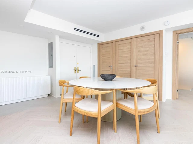 9 Island Ave # 2210, Miami Beach FL 33139