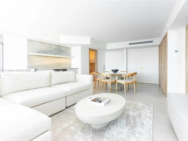 9 Island Ave # 2210, Miami Beach FL 33139