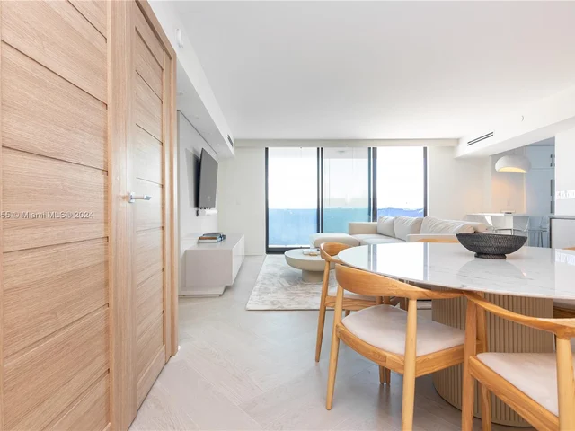 9 Island Ave # 2210, Miami Beach FL 33139