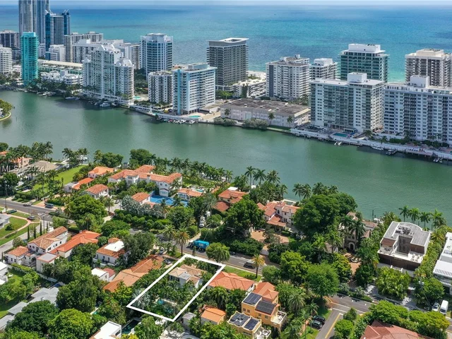 5828 Pine Tree Dr, Miami Beach FL 33140