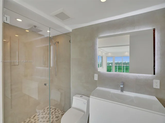 1151 N Fort Lauderdale Beach Blvd # 16B, Fort Lauderdale FL 33304