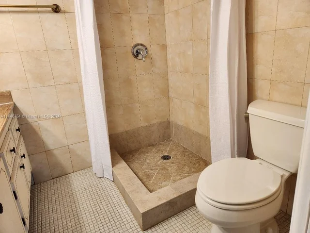 5801 NW 62nd Ave # 202, Tamarac FL 33319