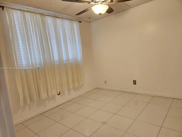 5801 NW 62nd Ave # 202, Tamarac FL 33319