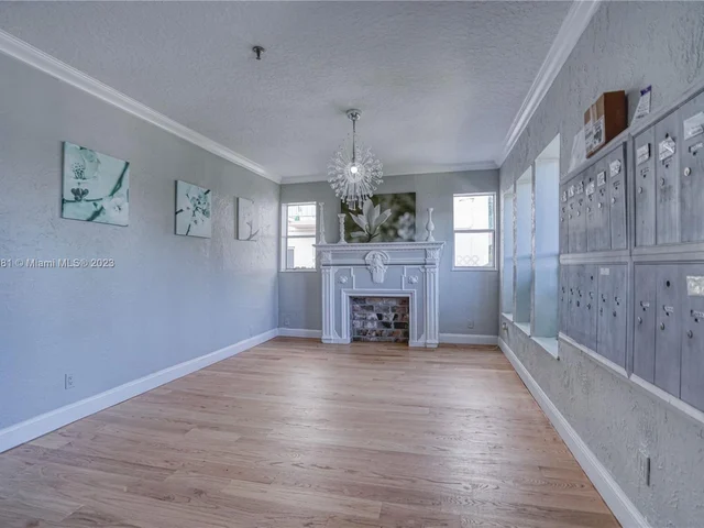 1027 Pennsylvania Ave # 103, Miami Beach FL 33139