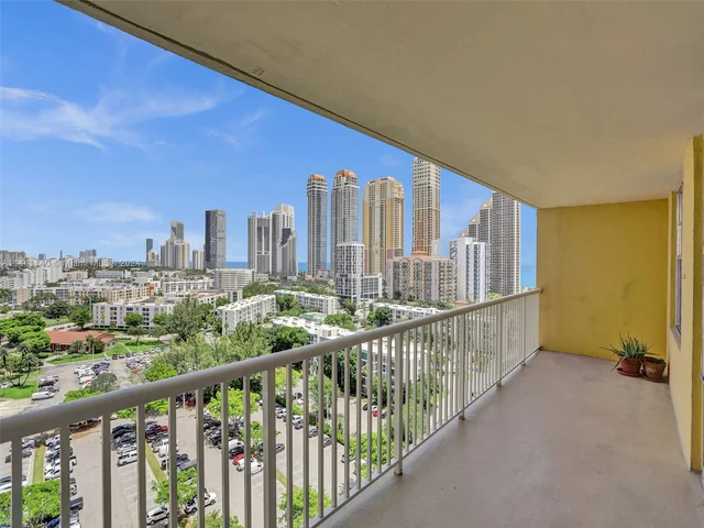 231 174th St # 1816, Sunny Isles Beach FL 33160