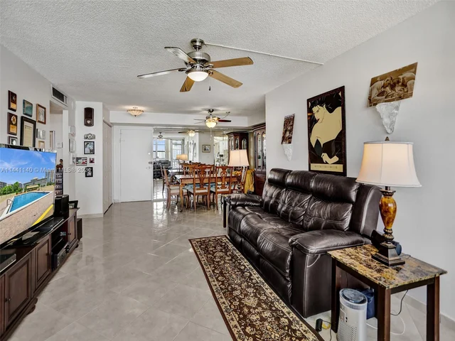 231 174th St # 1816, Sunny Isles Beach FL 33160