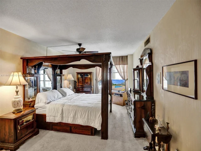 231 174th St # 1816, Sunny Isles Beach FL 33160