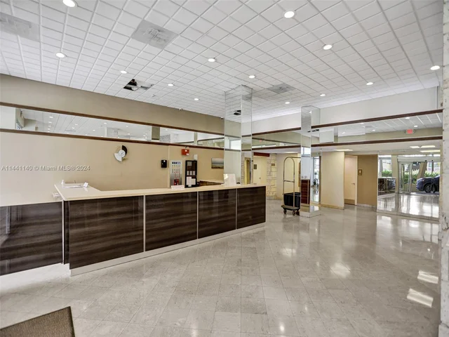 231 174th St # 1816, Sunny Isles Beach FL 33160