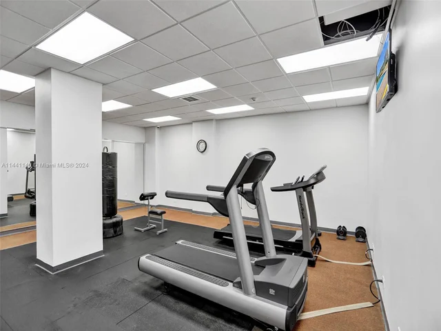 231 174th St # 1816, Sunny Isles Beach FL 33160