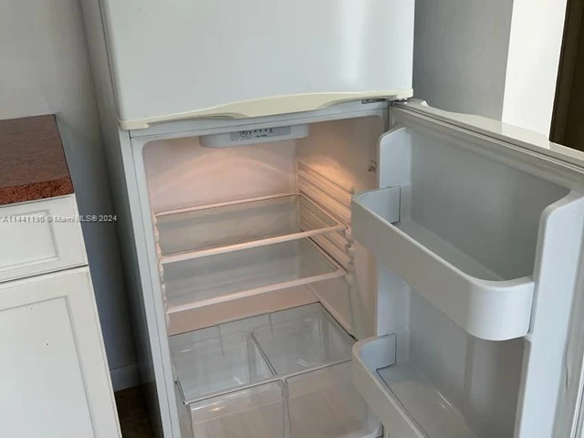 240 Galen Dr # 205, Key Biscayne FL 33149