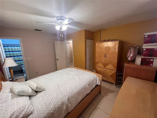 1720 SW 92nd Ct, Miami FL 33165