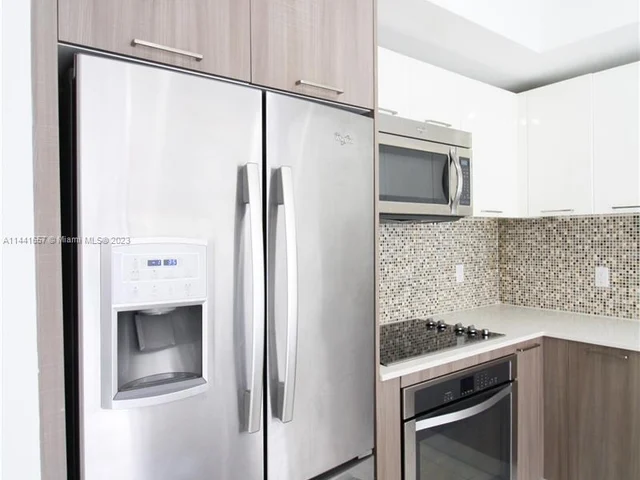 5252 NW 85th Ave # 1703, Doral FL 33166