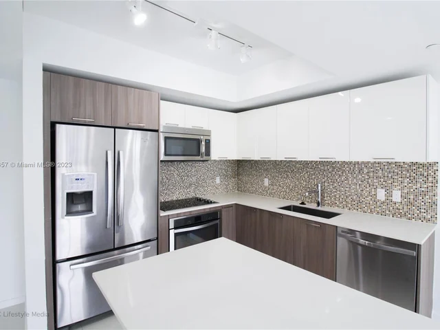 5252 NW 85th Ave # 1703, Doral FL 33166