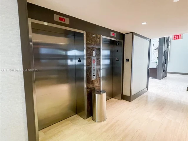 5252 NW 85th Ave # 1703, Doral FL 33166