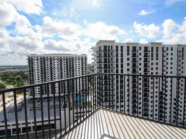 5252 NW 85th Ave # 1703, Doral FL 33166