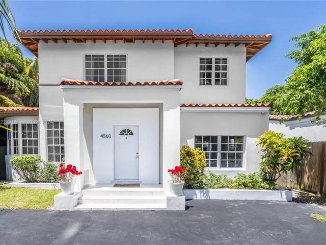 4560 Post Ave, Miami Beach FL 33140