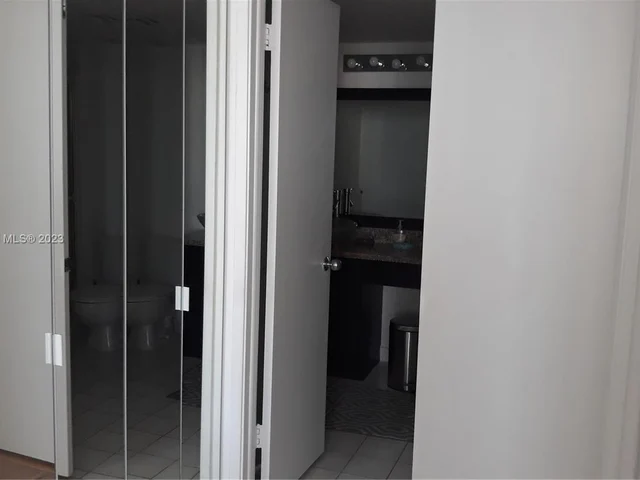 3300 NE 191st St # 1216, Aventura FL 33180