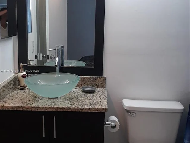 3300 NE 191st St # 1216, Aventura FL 33180