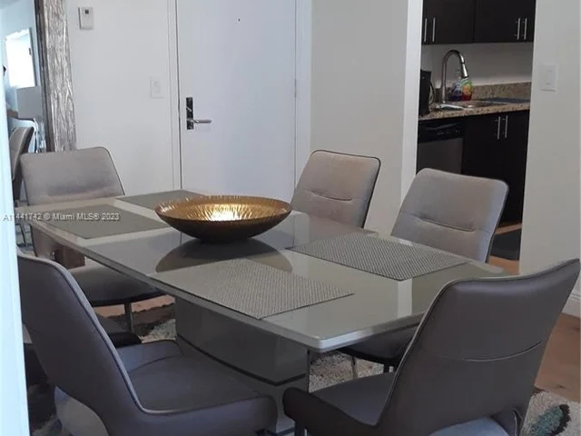 3300 NE 191st St # 1216, Aventura FL 33180