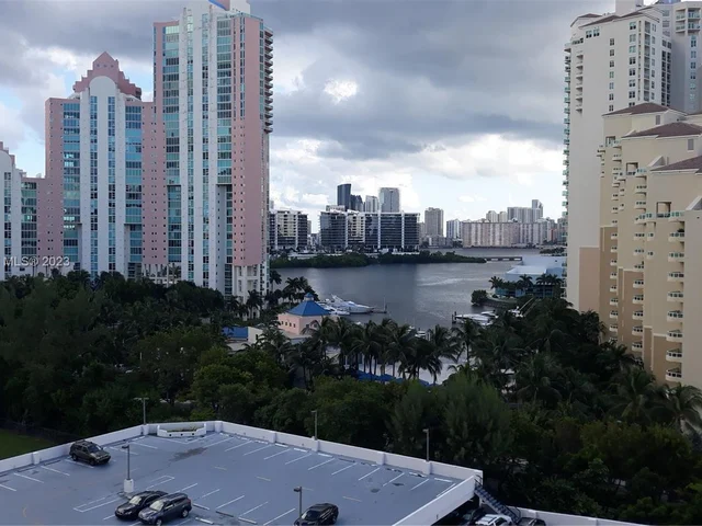 3300 NE 191st St # 1216, Aventura FL 33180