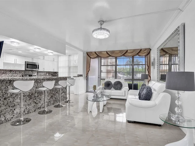 231 174th St # 16, Sunny Isles Beach FL 33160